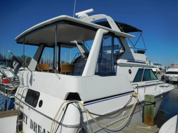 Slide: The Image of Sea Ray 380 Aft Cabin 1989 - 0