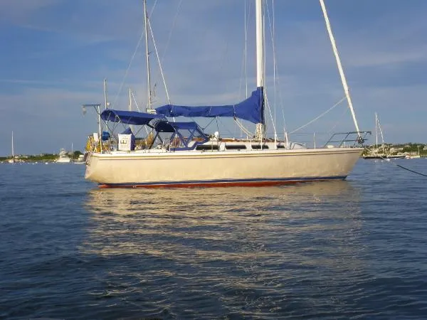 Slide: The Image of Catalina 36 Tall Rig 1986 - 0