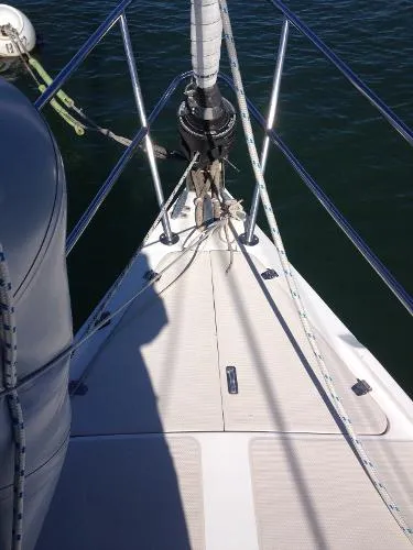 Slide: The Image of Catalina 36 Tall Rig 1986 - 8