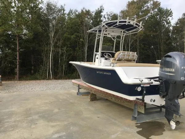 Slide: The Image of Sportsman Heritage 211 Center Console 2017 - 5