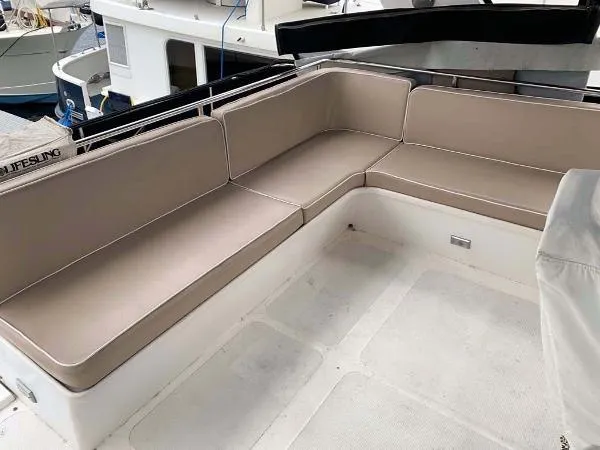 Slide: The Image of Ocean Alexander 42 Motor Yacht 1989 - 11