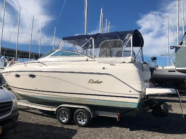 Slide: The Image of Rinker Fiesta Vee 270 2004 - 5