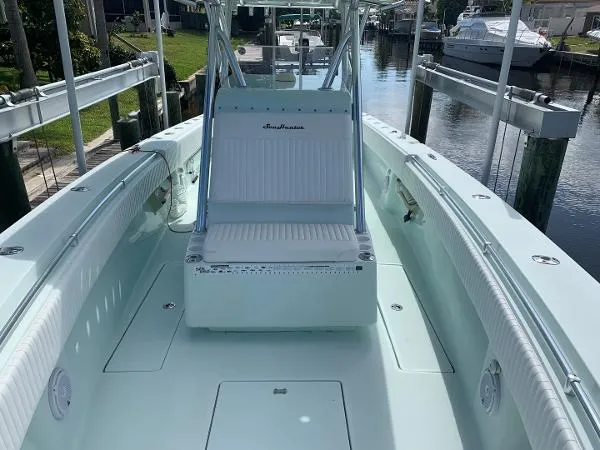 Slide: The Image of Sea Hunter 35CC 2008 - 6
