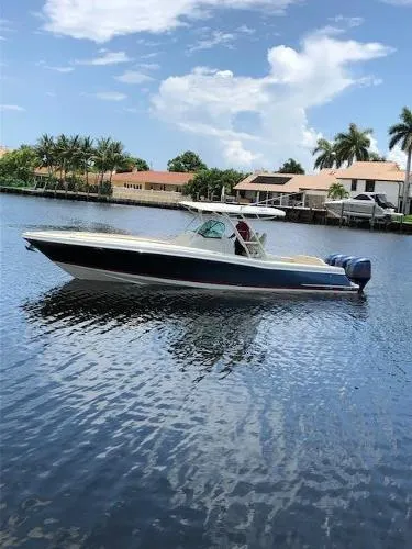 Slide: The Image of Chris-Craft Catalina 34 2018 - 11