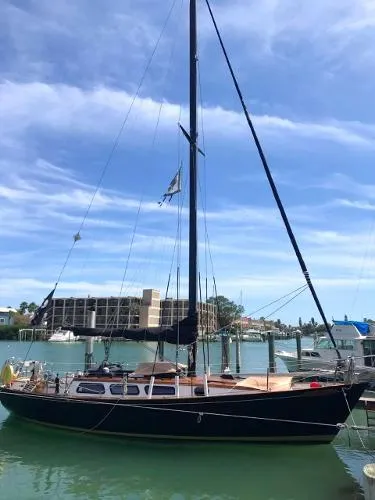 Slide: The Image of C&L 36 Sloop 1977 - 1