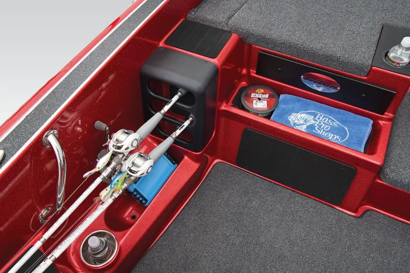 Slide: The Image of Triton 18 TrX 2026 - 25