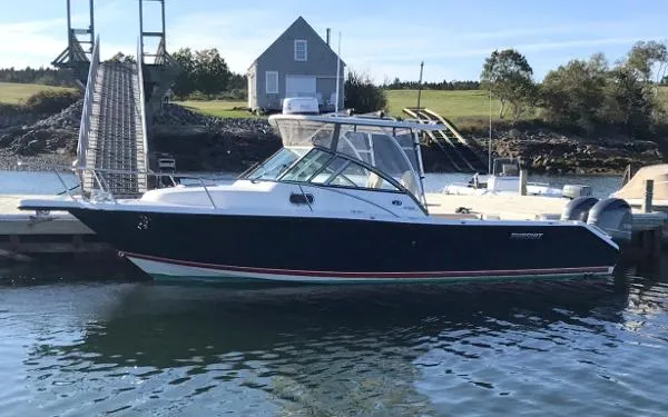 Slide: The Image of Pursuit 255 Offshore 2016 - 0
