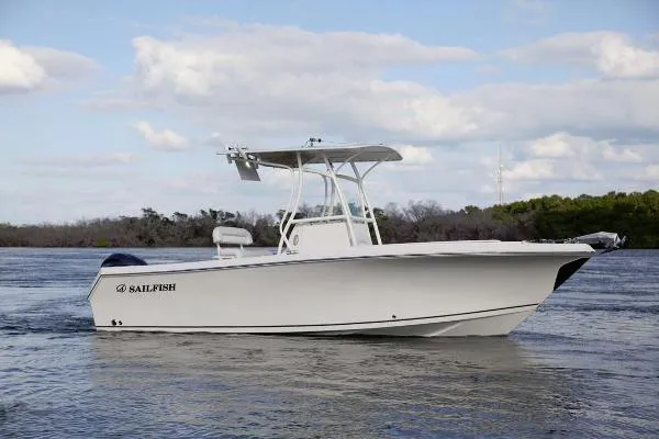 Slide: The Image of Sailfish 220 CC 2016 - 0