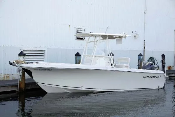 Slide: The Image of Sailfish 220 CC 2016 - 2