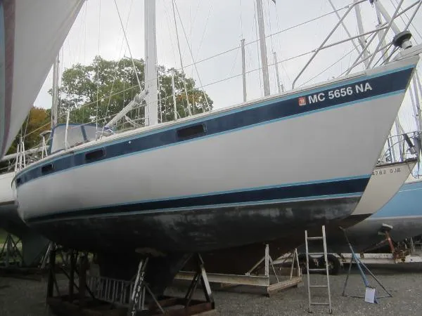 Slide: The Image of Irwin Citation 32 1986 - 3