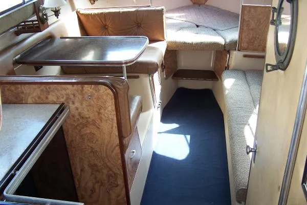 Slide: The Image of Chris-Craft Catalina 291 Flybridge 1984 - 5