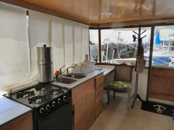 Slide: The Image of King's Craft Aluminum Live-aboard 44 Houseboat 1973 - 4