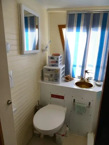 Slide: The Image of King's Craft Aluminum Live-aboard 44 Houseboat 1973 - 9