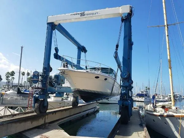 Slide: The Image of Sea Ray 370 1994 - 1