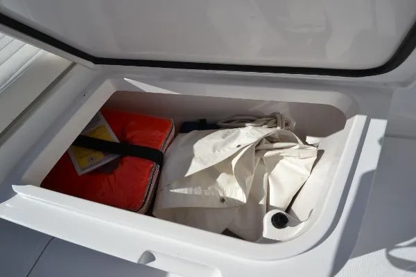 Slide: The Image of Southport 27 Center Console 2013 - 6