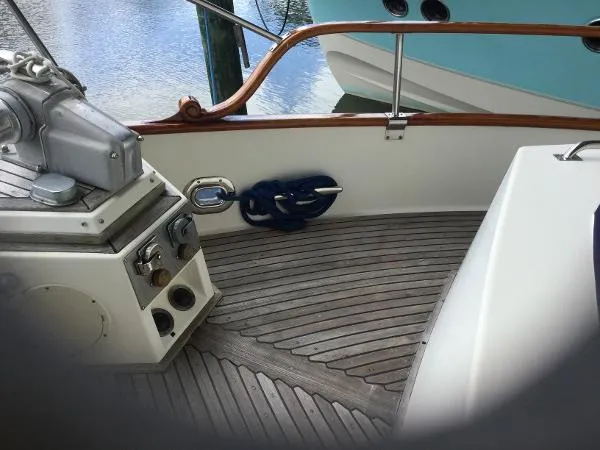 Slide: The Image of Grand Banks Classic 1991 - 11