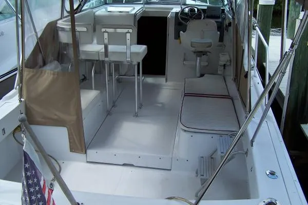 Slide: The Image of Mainship Pilot 30 1999 - 10