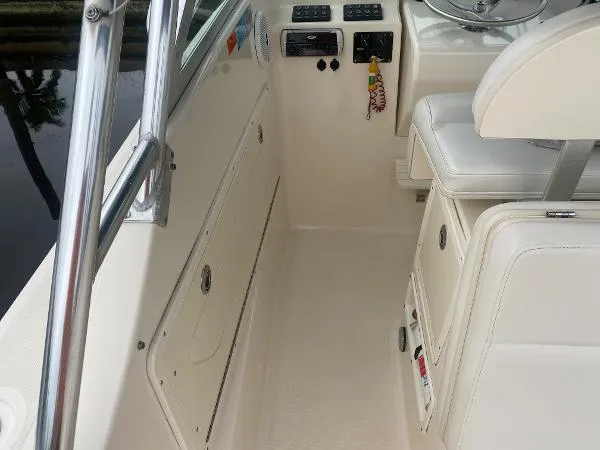 Slide: The Image of Pursuit 2670 Denali LS 2003 - 9