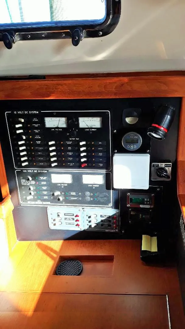 Slide: The Image of Hunter 38 2007 - 6