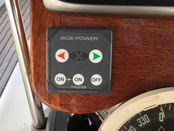 Slide: The Image of Beneteau 323 Keel Centerboard 2005 - 11