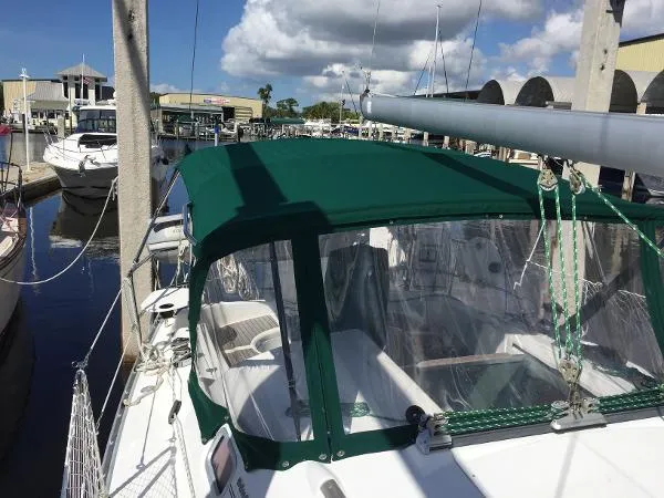 Slide: The Image of Beneteau 323 Keel Centerboard 2005 - 6