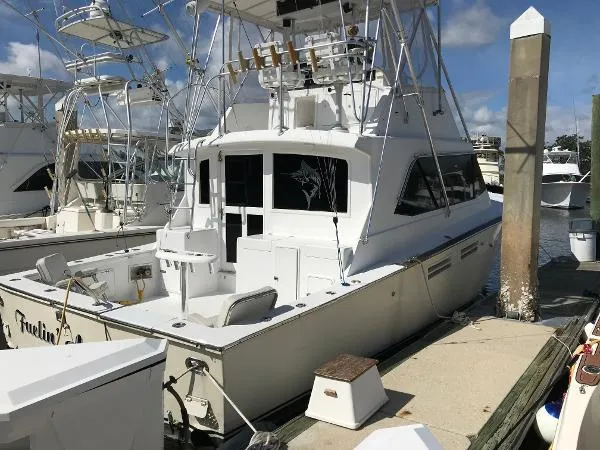 Slide: The Image of Pace 40 Sport Fisherman 1989 - 2