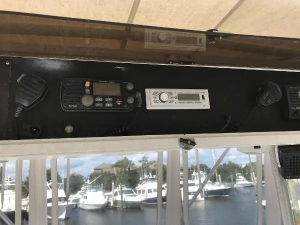 Slide: The Image of Pace 40 Sport Fisherman 1989 - 4
