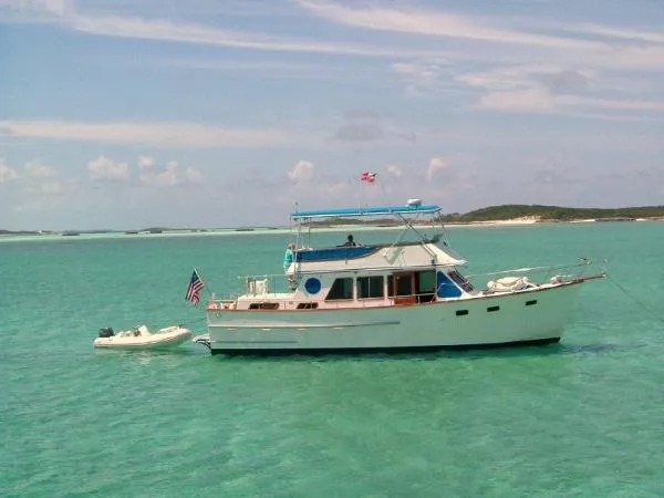 Slide: The Image of Ocean Alexander 43 (Tri-Cabin Trunk Classic) 1981 - 0