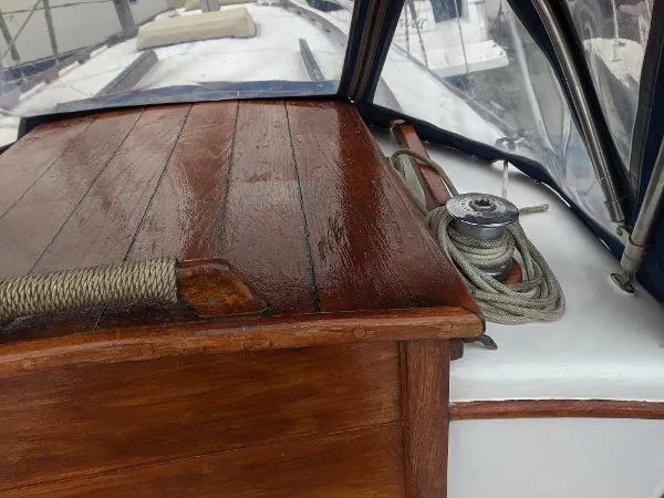 Slide: The Image of Dickerson Sloop-cutaway forefoot 1978 - 10