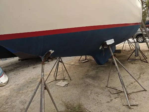 Slide: The Image of Dickerson Sloop-cutaway forefoot 1978 - 2