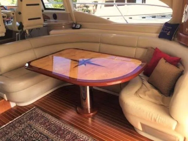 Slide: The Image of Sea Ray 680 Sun Sport 2004 - 1