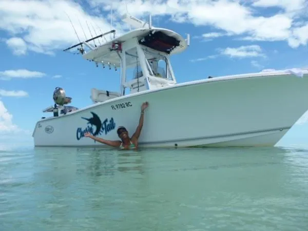 Slide: The Image of Sea Hunt Ultra 225 2016 - 0