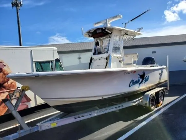 Slide: The Image of Sea Hunt Ultra 225 2016 - 2