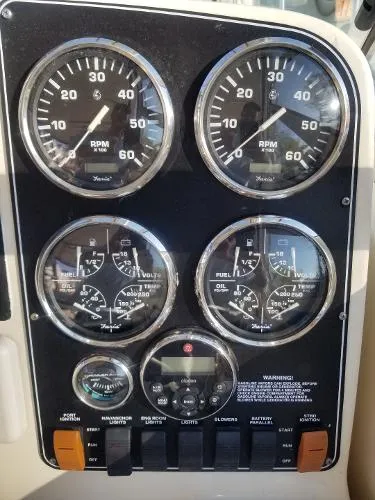 Slide: The Image of Pursuit 300 Express 2002 - 3