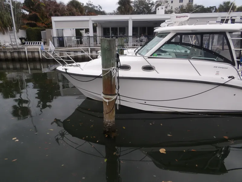 Slide: The Image of Boston Whaler 315 Conquest 2015 - 2