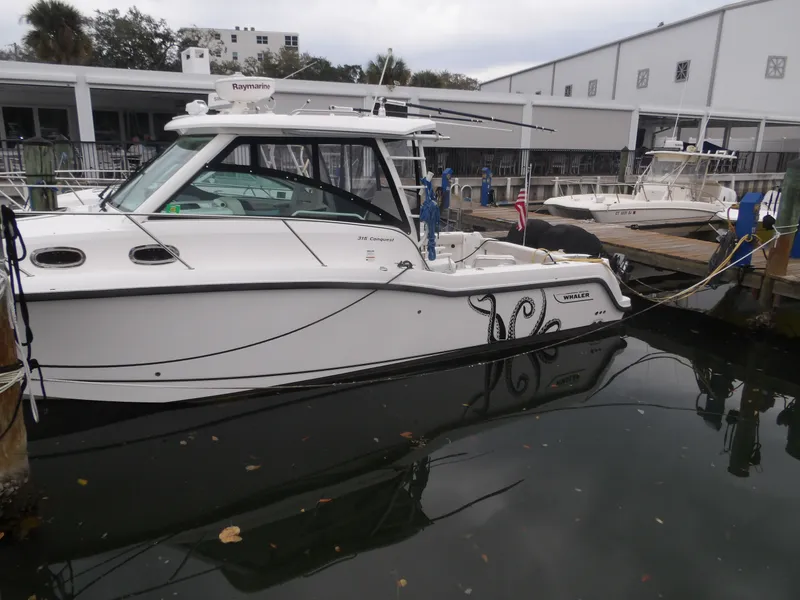 Slide: The Image of Boston Whaler 315 Conquest 2015 - 3