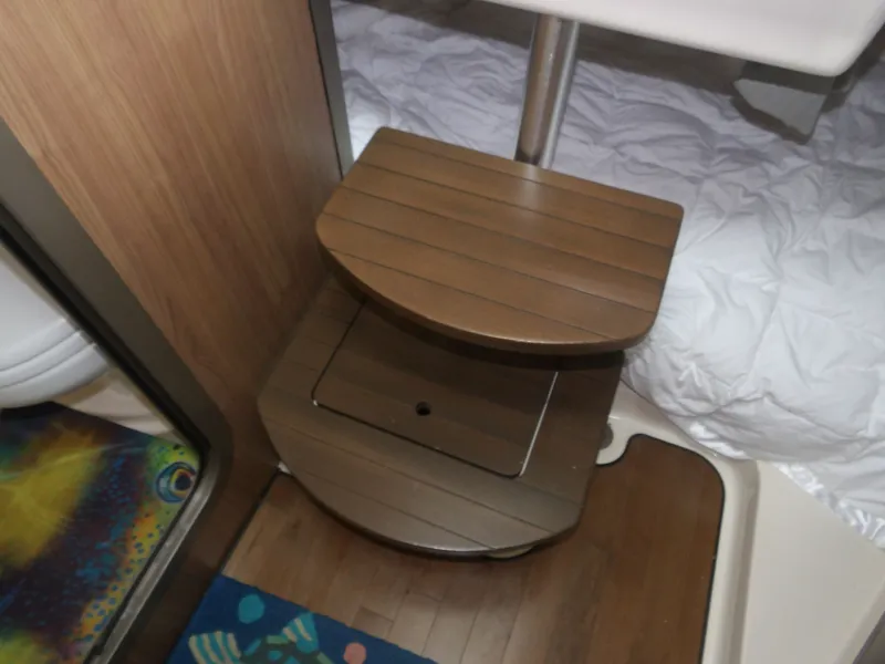 Slide: The Image of Boston Whaler 315 Conquest 2015 - 53