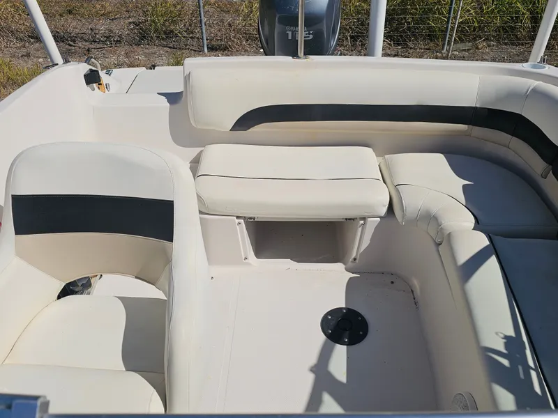 Slide: The Image of Interior of a 2002 Godfrey Hurricane Sundeck 187 boat. - 7