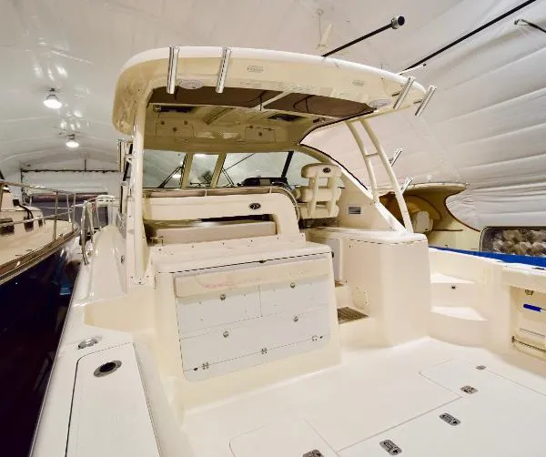 Slide: The Image of Pursuit OS 345 Offshore 2013 - 4