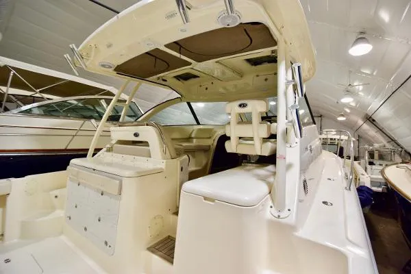 Slide: The Image of Pursuit OS 345 Offshore 2013 - 5