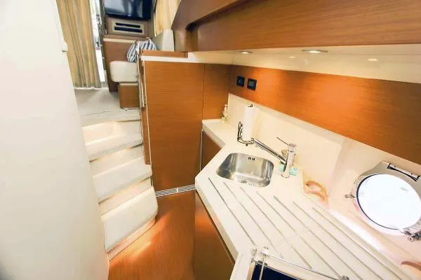 Slide: The Image of Azimut Flybridge 2016 - 9