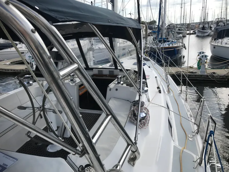 Slide: The Image of Hunter Passage 456 2005 - 10