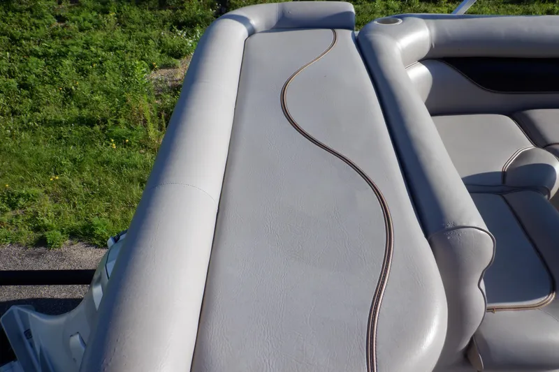 Slide: The Image of 2009 Premier 225 Sunsation LTD boat seating with elegant stitching detail. - 19