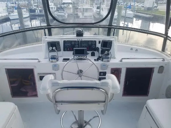 Slide: The Image of Marine Trader 43 Tradewinds Motor Yacht 1988 - 3