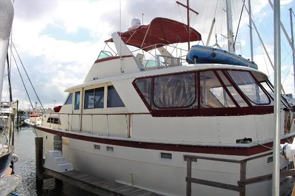 Slide: The Image of Hatteras 53 Motor Yacht 1973 - 3