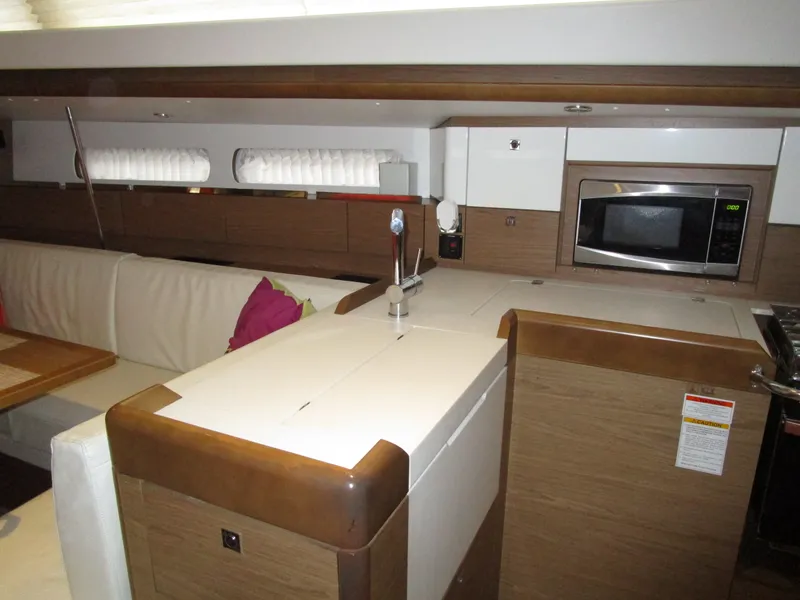 Slide: The Image of Jeanneau Sun Odyssey 44 DS 2013 - 11