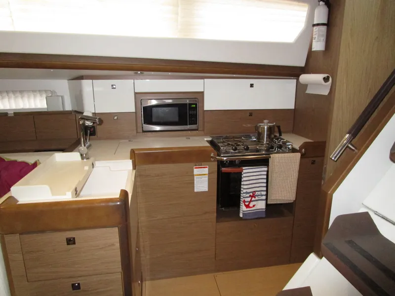 Slide: The Image of Jeanneau Sun Odyssey 44 DS 2013 - 6