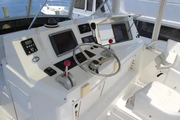 Slide: The Image of Viking 43 Convertible 1998 - 8