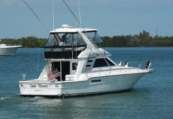 Slide: The Image of Sea Ray 430 Convertible 1988 - 0