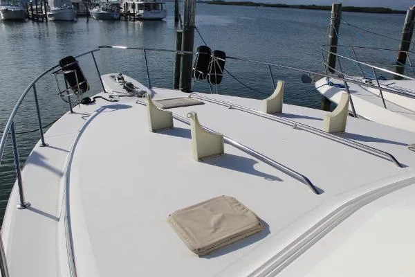 Slide: The Image of Sea Ray 430 Convertible 1988 - 11